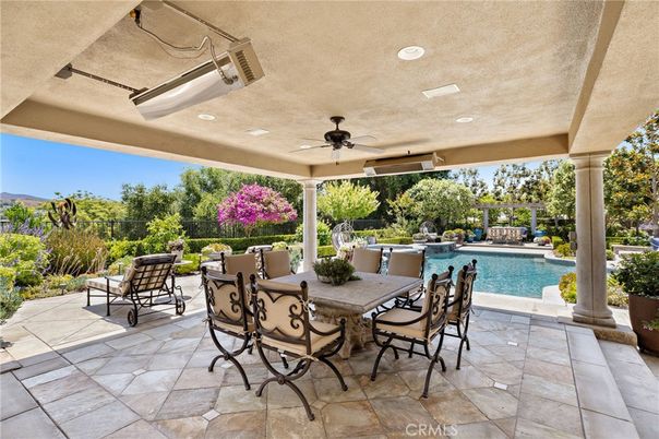 Exterior, Pool, Recessed Lighting