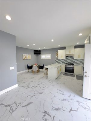 Dining room, Interior, Kitchen, Marble, Recessed Lighting, Stainless Steel Appliances
