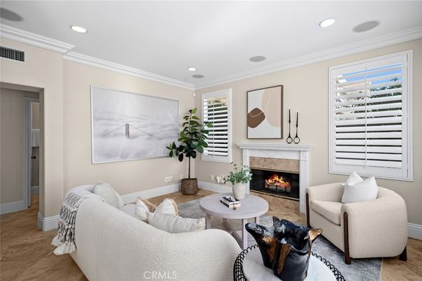 Fireplace, Interior, Living room, Recessed Lighting