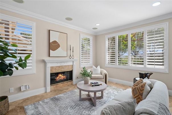 Fireplace, Interior, Living room, Recessed Lighting