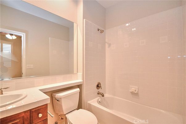 Bathroom, Interior, Tile Countertops