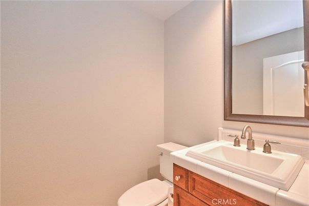 Bathroom, Interior, Tile Countertops