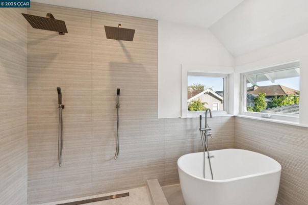 Bathroom, Free Standing Baths, Interior