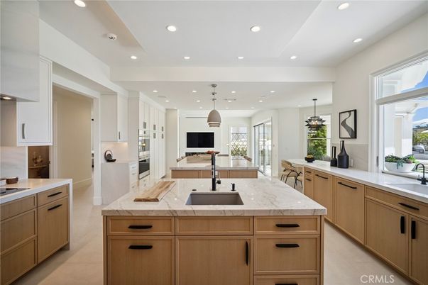 Interior, Kitchen, Pendant Lights, Recessed Lighting