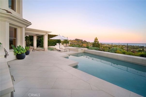 Exterior, Pool, Water