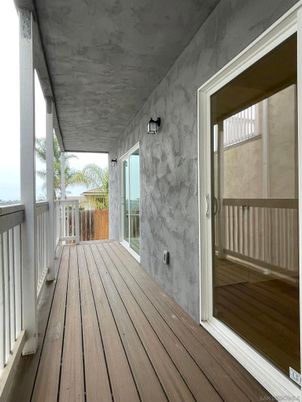 Exterior, Wood Texture Flooring
