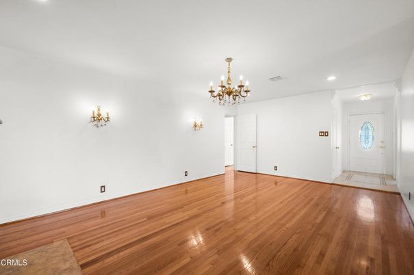 Chandelier, Empty room, Interior, Recessed Lighting, Wood Texture Flooring