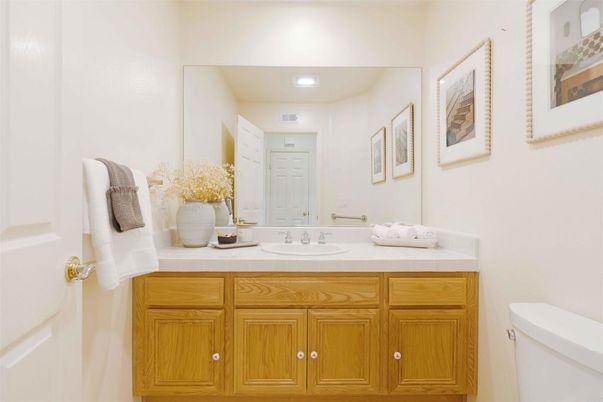 Bathroom, Interior, Recessed Lighting