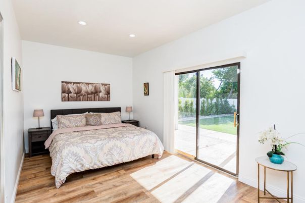 Bedroom, Interior, Recessed Lighting, Wood Texture Flooring
