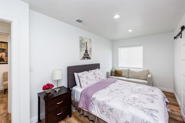 Bedroom, Interior, Recessed Lighting, Wood Texture Flooring
