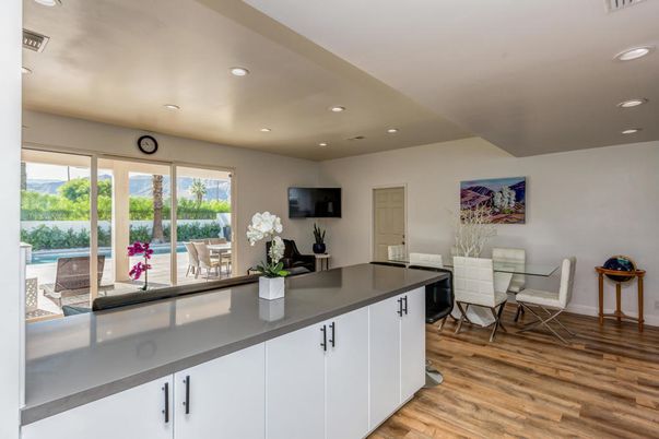 Dining room, Interior, Kitchen, Recessed Lighting, Wood Texture Flooring