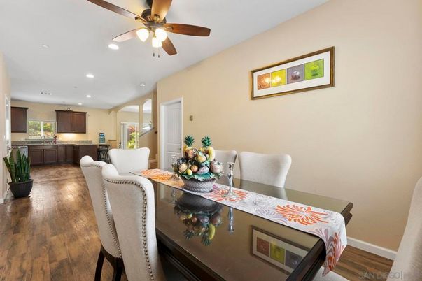 Dining room, Interior, Kitchen, Recessed Lighting, Wood Texture Flooring