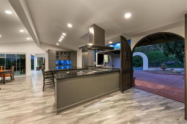 Interior, Kitchen, Recessed Lighting