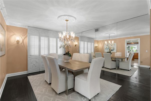 Chandelier, Dining room, Interior, Wood Texture Flooring