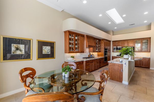 Dining room, Interior, Kitchen, Recessed Lighting