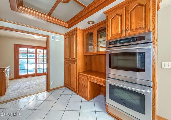 Interior, Kitchen, Stainless Steel Appliances
