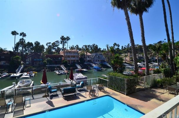 Exterior, Pool, Water