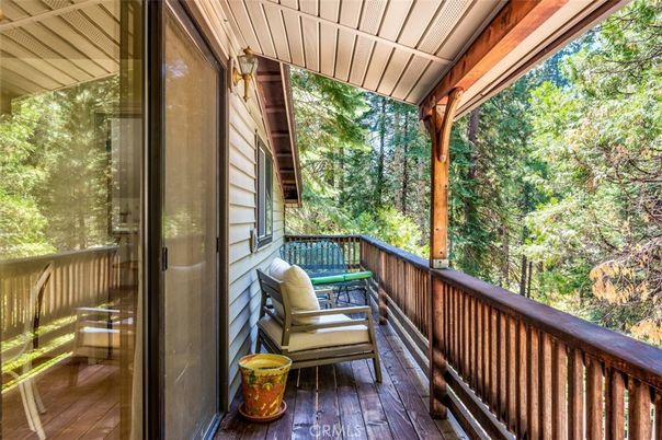 Exterior, Wood Texture Flooring