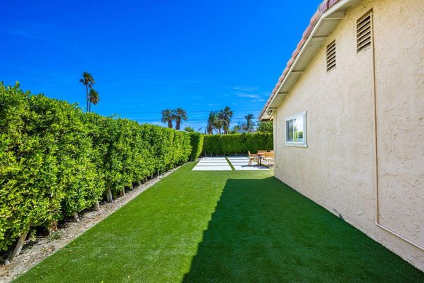 Backyard, Exterior, Water