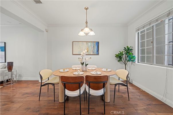Chandelier, Dining room, Interior, Pendant Lights, Wood Texture Flooring
