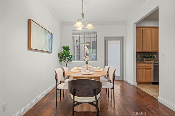 Chandelier, Dining room, Interior, Pendant Lights, Wood Texture Flooring