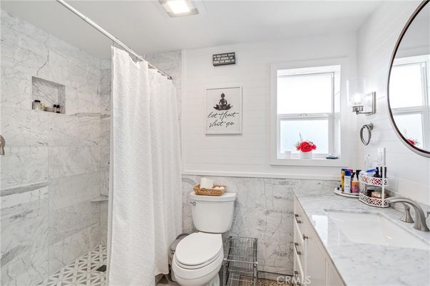 Bathroom, Interior, Marble Walls