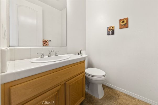 Bathroom, Interior, Tile Countertops