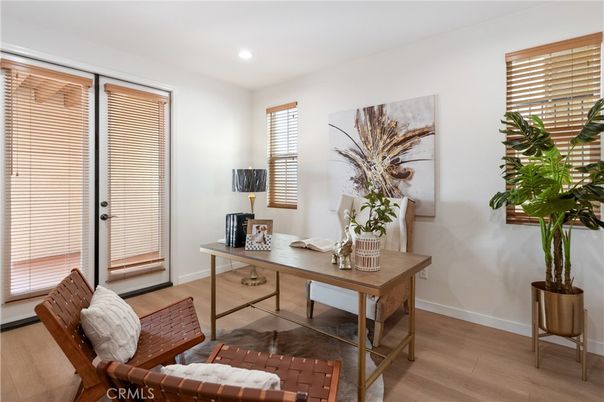 Home Office, Interior, Recessed Lighting, Wood Texture Flooring