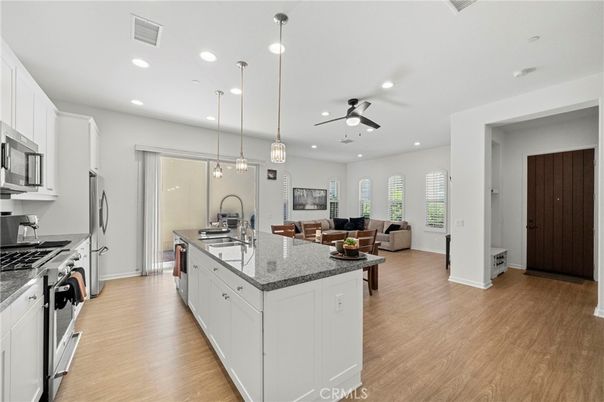 Interior, Kitchen, Living room, Pendant Lights, Recessed Lighting, Wood Texture Flooring