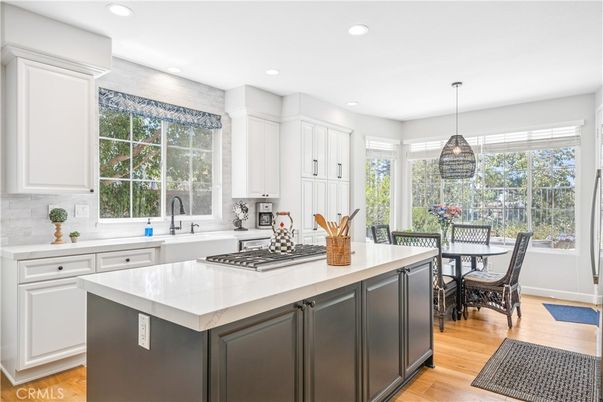 Dining room, Interior, Kitchen, Pendant Lights, Recessed Lighting, Wood Texture Flooring