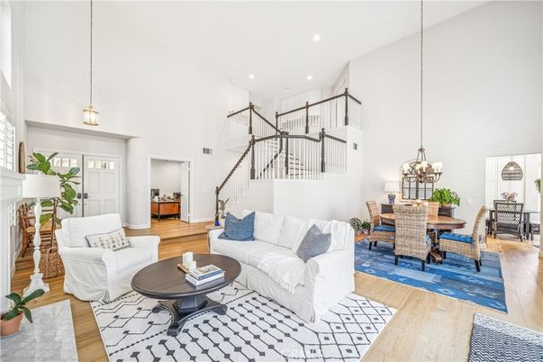 Dining room, Interior, Living room, Pendant Lights, Recessed Lighting, Wood Texture Flooring