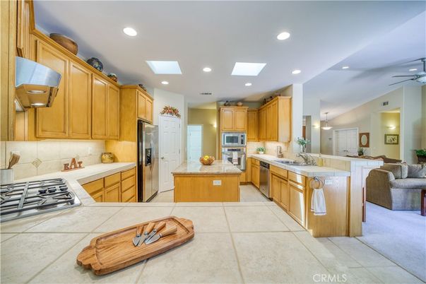 Interior, Kitchen, Living room, Recessed Lighting, Stainless Steel Appliances