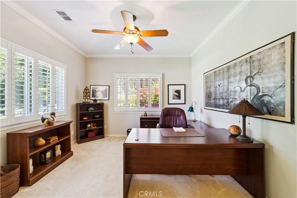 Home Office, Interior