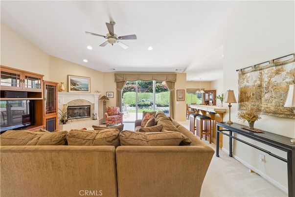 Fireplace, Interior, Living room, Pendant Lights, Recessed Lighting