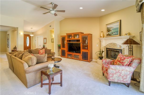 Fireplace, Interior, Living room, Pendant Lights, Recessed Lighting