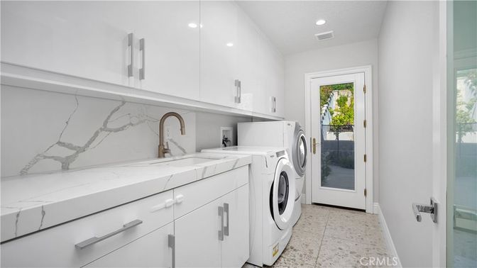 Interior, Recessed Lighting, Washer