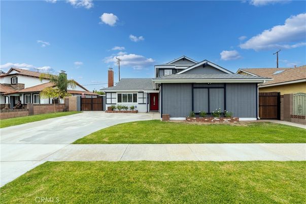 Attached, Backyard, Exterior, Facade, Ranch