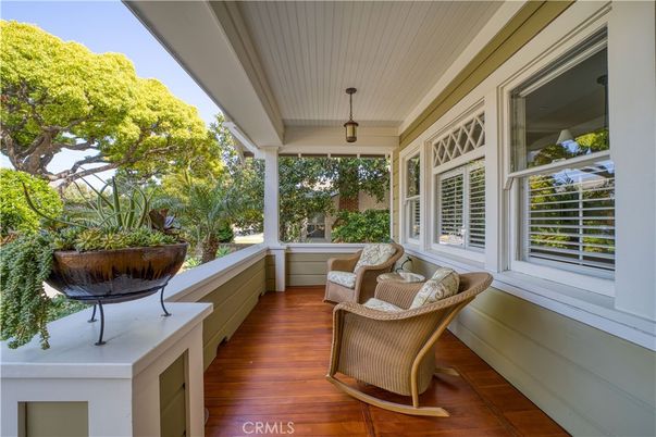 Exterior, Wood Texture Flooring