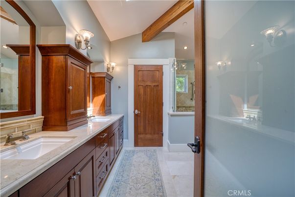 Bathroom, Dual Sink Vanities, Interior, Recessed Lighting, Wooden Beams