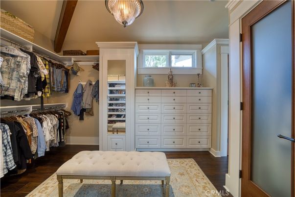 Interior, Walk-in Closets, Wood Texture Flooring