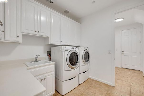 Interior, Recessed Lighting, Washer