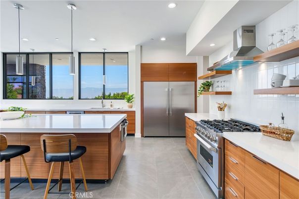 Interior, Kitchen, Pendant Lights, Recessed Lighting, Stainless Steel Appliances
