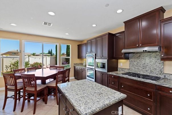 Dining room, Interior, Kitchen, Recessed Lighting