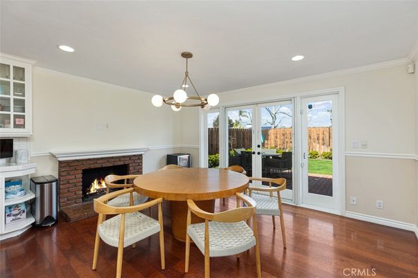 Dining room, Fireplace, Interior, Pendant Lights, Recessed Lighting, Wood Texture Flooring