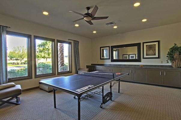 Game Room, Interior, Recessed Lighting
