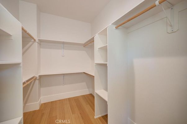 Interior, Walk-in Closets, Wood Texture Flooring