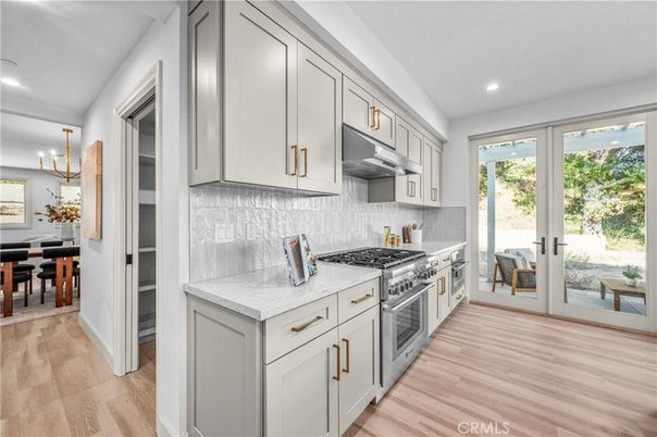 Dining room, Interior, Kitchen, Recessed Lighting, Wood Texture Flooring