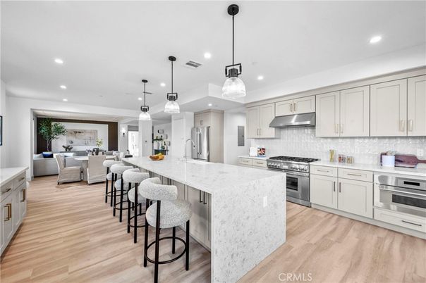 Interior, Kitchen, Living room, Pendant Lights, Recessed Lighting, Stainless Steel Appliances, Wood Texture Flooring