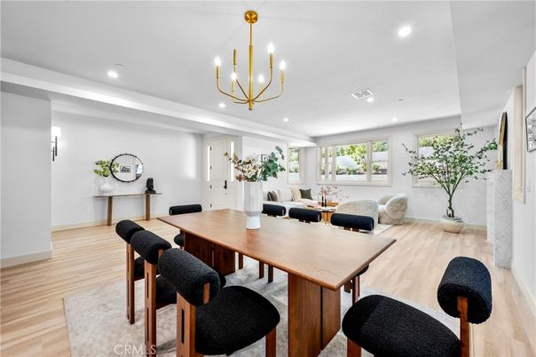 Chandelier, Dining room, Interior, Living room, Recessed Lighting, Wood Texture Flooring