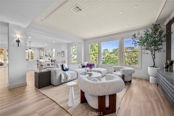 Interior, Kitchen, Living room, Pendant Lights, Recessed Lighting, Wood Texture Flooring